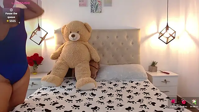 sofia burman online show from January 26, 2025, 5:02 pm