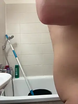 czruz online show from March 7, 2025, 9:06 pm