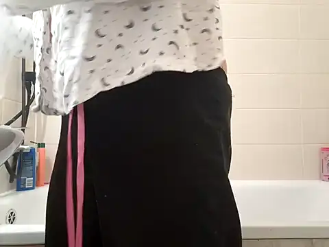 czruz online show from September 18, 2025, 7:21 am