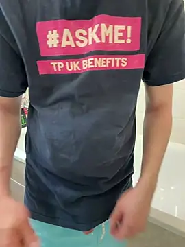 czruz online show from March 18, 2026, 12:03 am