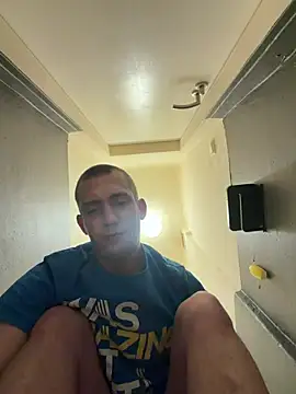 czruz online show from April 12, 2026, 5:01 am