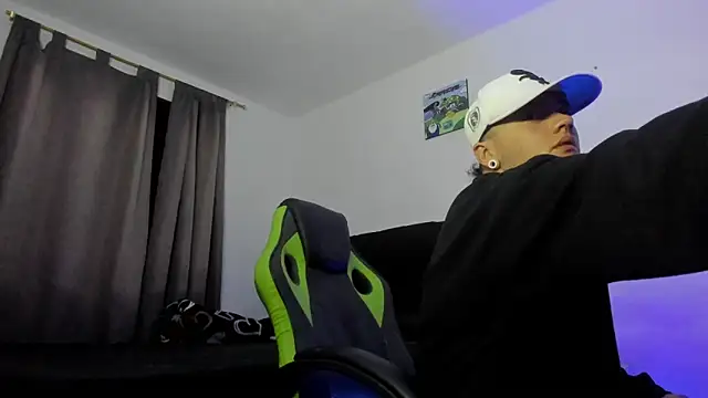 male pussy online show from February 4, 2026, 1:44 am