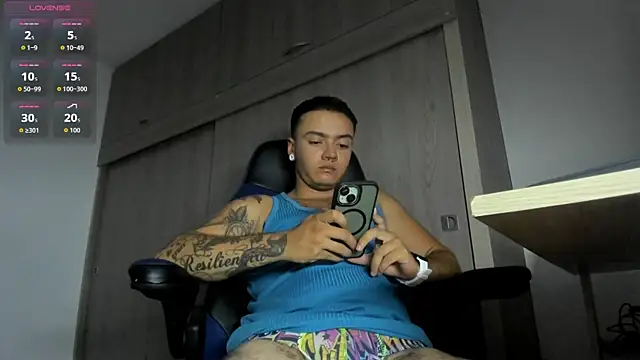 Snapshot of male_pussy chatting on May 28, 2026, 6:38 pm male pussy online show from May 28, 2026, 6:38 pm