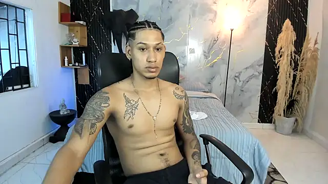 Snapshot of slim_master12 chatting on June 24, 2026, 9:58 pm slim master12 online show from June 24, 2026, 9:58 pm