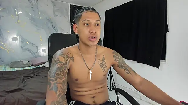 Snapshot of slim_master12 chatting on July 29, 2026, 4:43 am slim master12 online show from July 29, 2026, 4:43 am