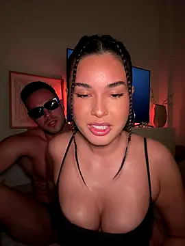 Lizhush  online show from October 14, 2025, 8:04 am