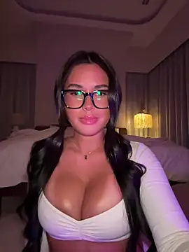 Snapshot of Lizhush_ chatting on March 4, 2026, 4:13 pm Lizhush online show from March 4, 2026, 4:13 pm