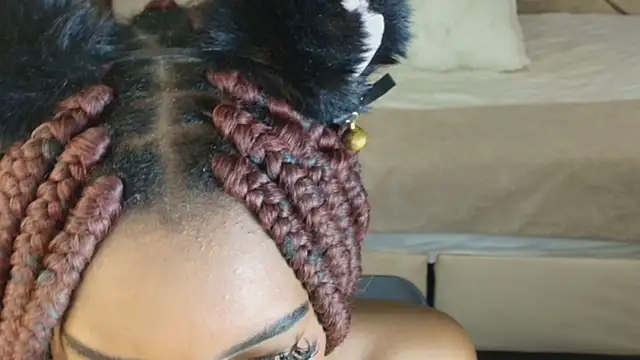 Snapshot of Raquel_jones chatting on February 7, 2025, 2:37 pm Raquel jones online show from February 7, 2025, 2:37 pm