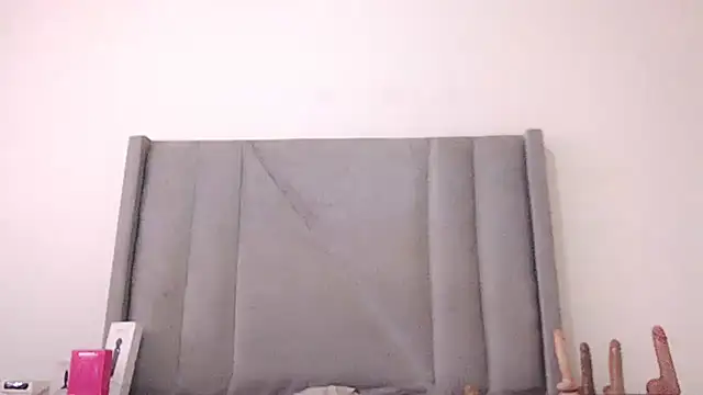 Snapshot of SultryCaramelFantasyx21 chatting on May 22, 2026, 8:53 am SultryCaramelFantasyx21 online show from May 22, 2026, 8:53 am