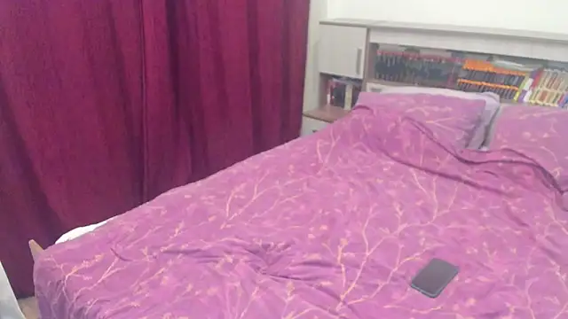 LianaMiller88 online show from April 5, 2026, 8:39 pm