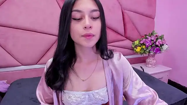 MelodySweett online show from December 4, 2024, 3:15 am