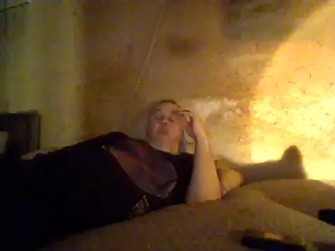 Nightshade7712 online show from March 9, 2025, 1:35 am