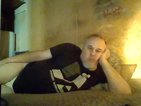 Nightshade7712 online show from September 9, 2025, 9:25 pm