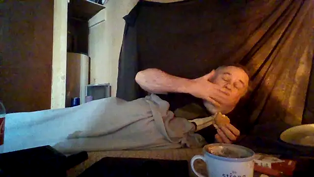 Nightshade7712 online show from February 6, 2026, 5:49 pm