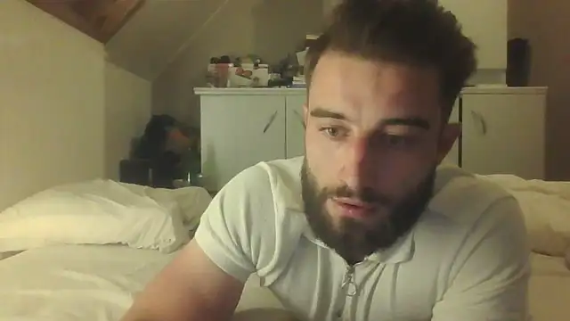 Vekie 007 online show from April 26, 2026, 8:17 pm