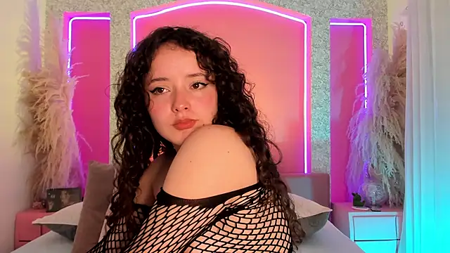 Aurora aaa online show from December 4, 2024, 11:13 pm