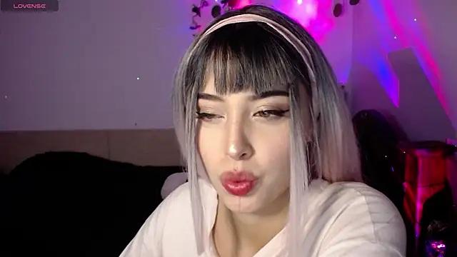 shayla bbs online show from September 19, 2025, 4:14 am