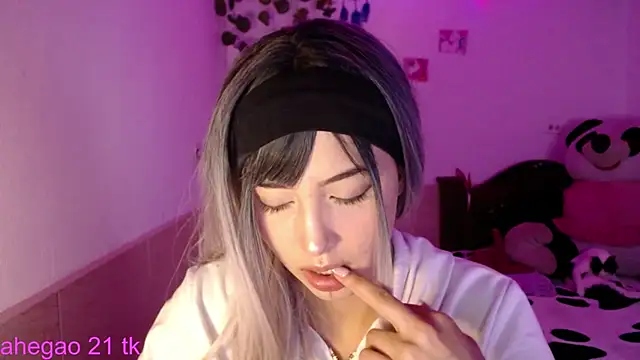 shayla bbs online show from November 25, 2025, 9:26 pm