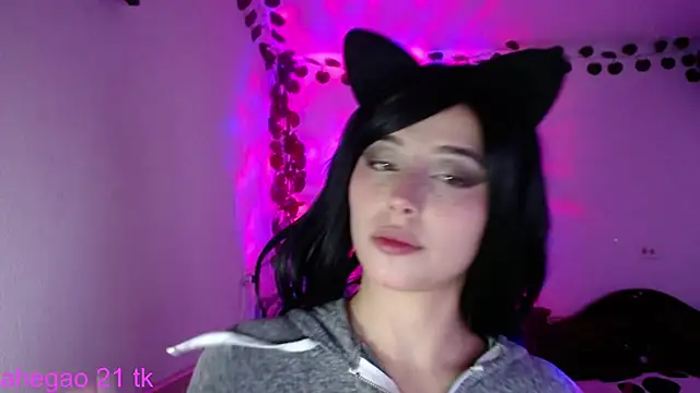 shayla bbs online show from December 3, 2025, 8:07 pm