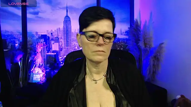 ninarandmann online show from March 23, 2026, 6:45 pm