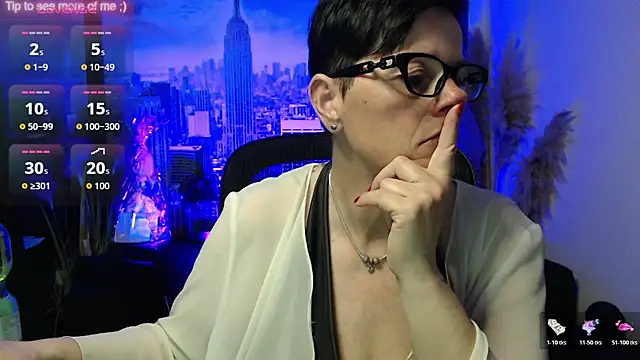 Snapshot of ninarandmann chatting on May 9, 2026, 2:00 pm ninarandmann online show from May 9, 2026, 2:00 pm