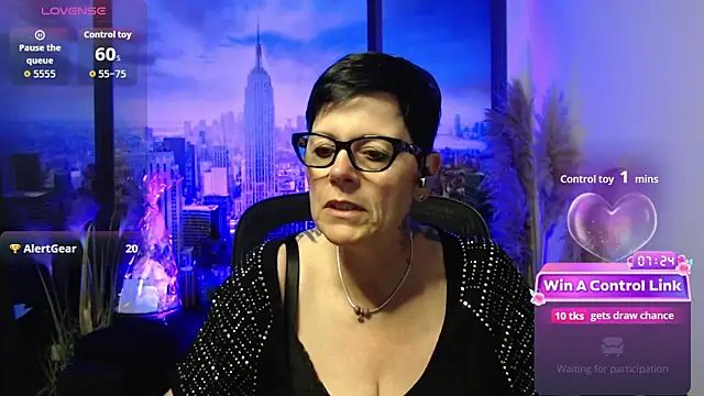 Snapshot of ninarandmann chatting on May 31, 2026, 4:25 pm ninarandmann online show from May 31, 2026, 4:25 pm