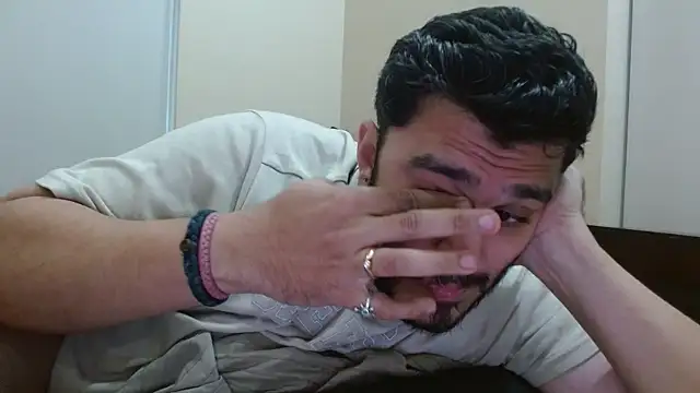 robintoit online show from September 14, 2025, 3:27 am