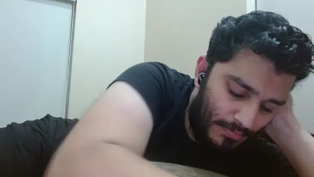 robintoit online show from November 17, 2025, 2:45 pm