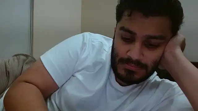 robintoit online show from April 11, 2026, 6:12 pm