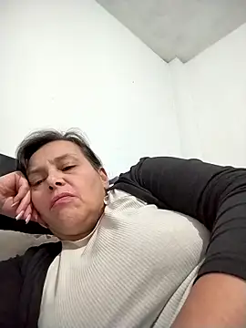 Natasha milf   online show from April 21, 2026, 12:45 am