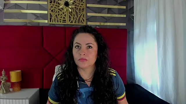 Snapshot of hanny_milf chatting on June 17, 2026, 11:45 am hanny milf online show from June 17, 2026, 11:45 am