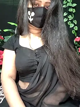 Idhika Paul online show from October 21, 2025, 12:44 am