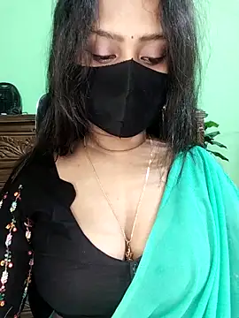 Idhika Paul online show from March 22, 2026, 9:34 am