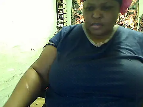 HOTSUGARX5 online show from October 24, 2025, 11:28 am