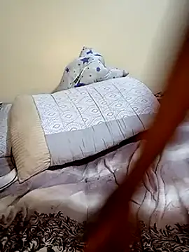 MaskedGQ online show from February 23, 2025, 8:55 pm