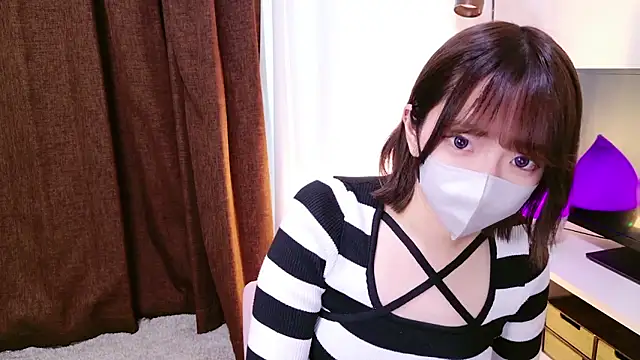 Snapshot of ranran_ch chatting on May 1, 2026, 2:27 am ranran ch online show from May 1, 2026, 2:27 am