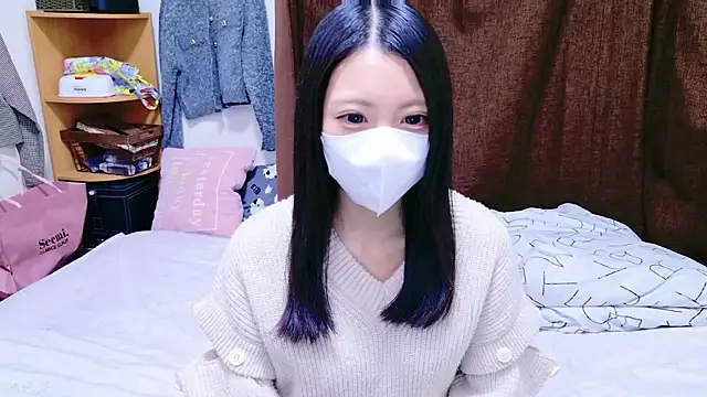 tsumugi h online show from November 25, 2025, 4:12 am