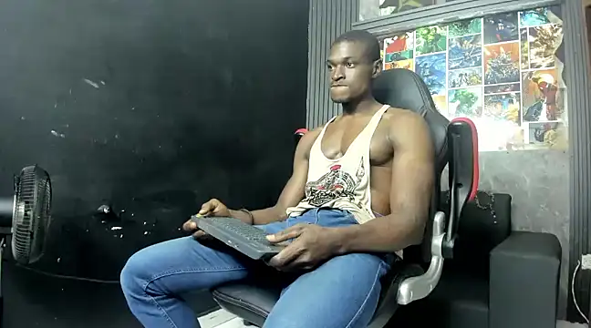 Snapshot of Terrance_z chatting on February 3, 2025, 7:42 pm Terrance z online show from February 3, 2025, 7:42 pm