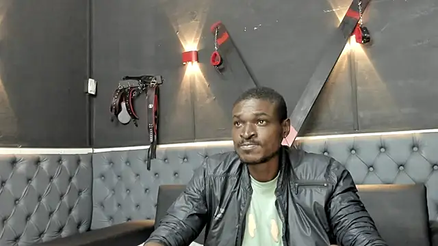 Snapshot of Terrance_z chatting on September 20, 2025, 7:59 pm Terrance z online show from September 20, 2025, 7:59 pm