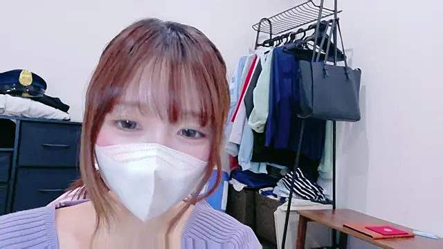 Yui-Ch online show from March 5, 2026, 12:56 pm