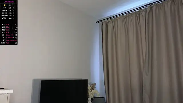 R1mmo   online show from October 29, 2025, 8:38 am