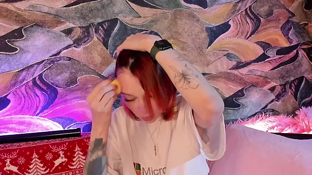 CrystalRey online show from January 7, 2025, 5:12 am