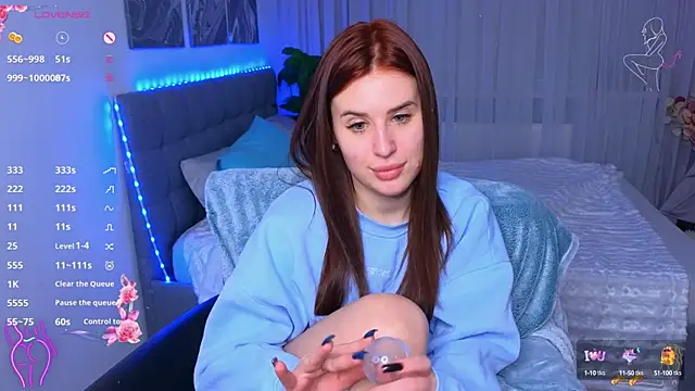 Milkissss online show from February 26, 2025, 5:20 am