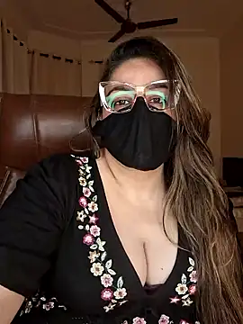 Snapshot of SEXY-Sardarni chatting on December 10, 2024, 2:39 pm SEXY-Sardarni online show from December 10, 2024, 2:39 pm