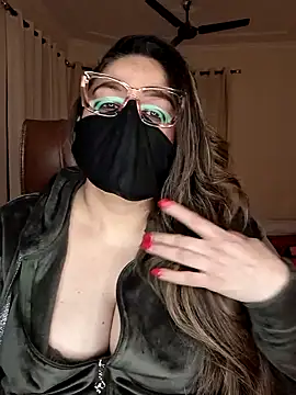 Snapshot of SEXY-Sardarni chatting on December 24, 2024, 3:47 pm SEXY-Sardarni online show from December 24, 2024, 3:47 pm