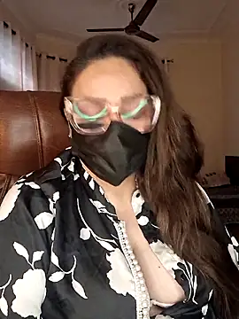 Snapshot of SEXY-Sardarni chatting on December 21, 2025, 8:43 am SEXY-Sardarni online show from December 21, 2025, 8:43 am