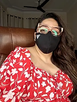 SEXY-Sardarni online show from May 15, 2026, 3:08 pm