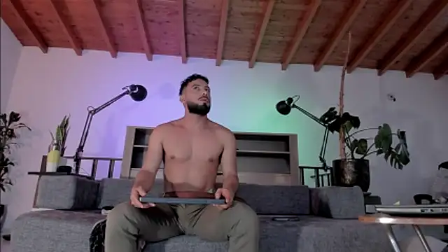 bruno woods online show from February 19, 2026, 10:39 pm