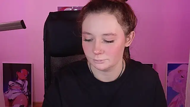 carolina elf online show from December 13, 2024, 12:06 pm