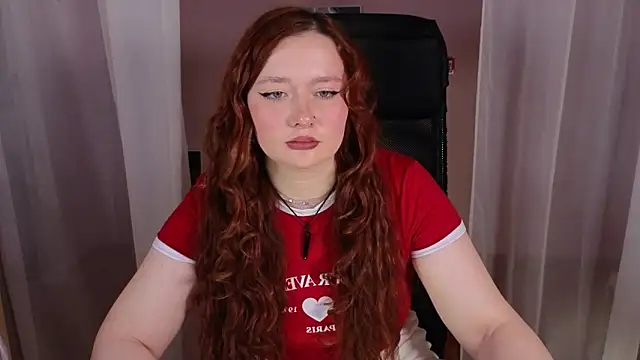 carolina elf online show from February 15, 2025, 2:11 pm